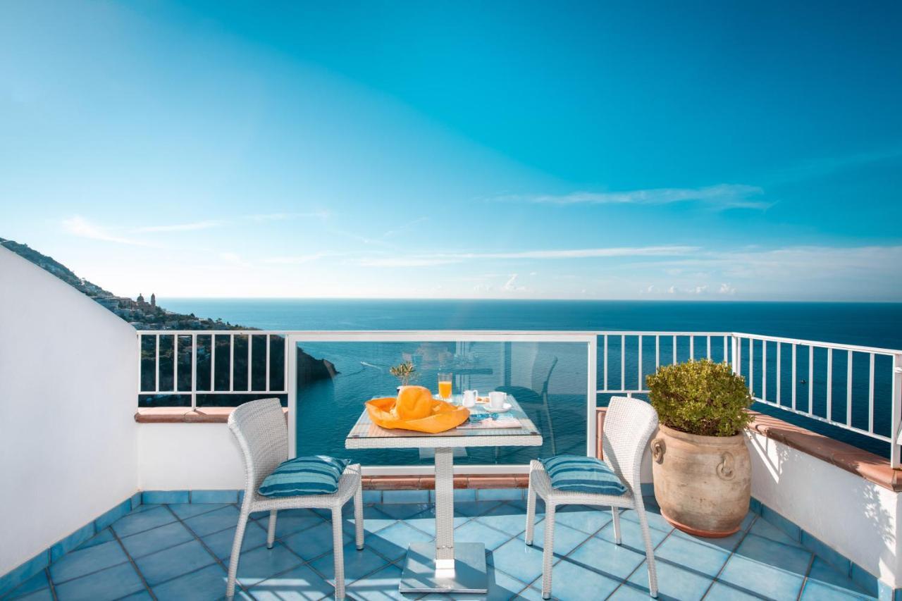 Hotel Grand Tritone