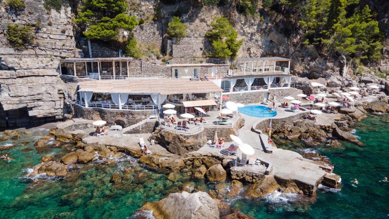 Grand Tritone Hotel 4*