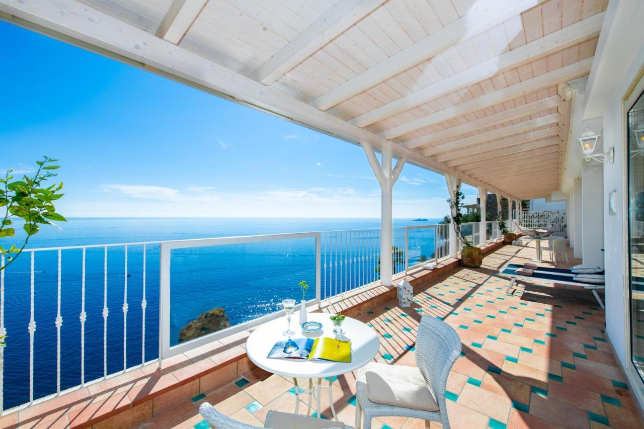 Hotel Grand Tritone